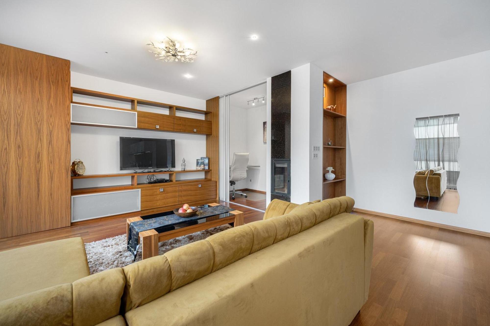 Revon Business Apartment 50 Dunajska Bratislava Exteriér fotografie