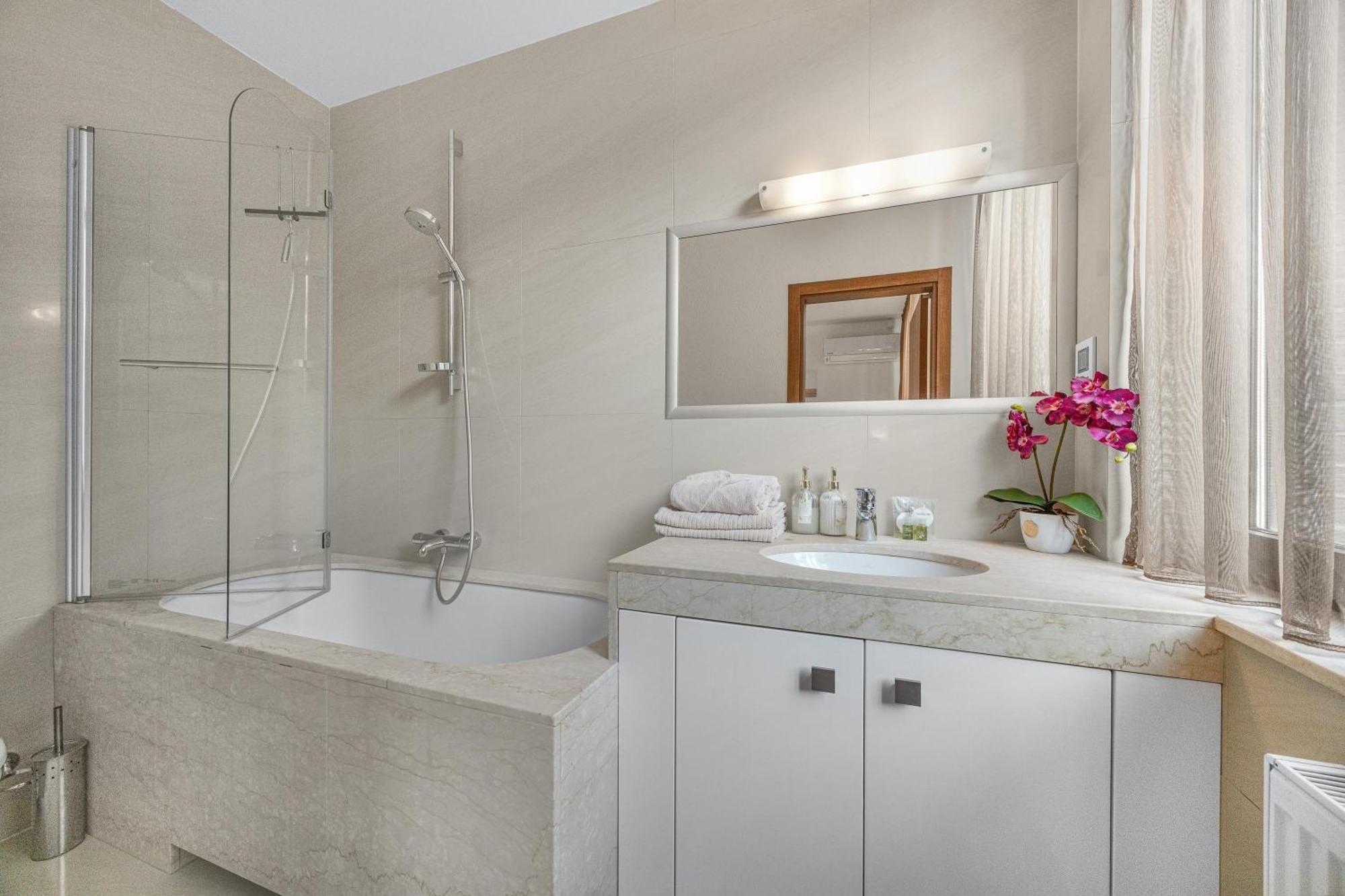 Revon Business Apartment 50 Dunajska Bratislava Exteriér fotografie