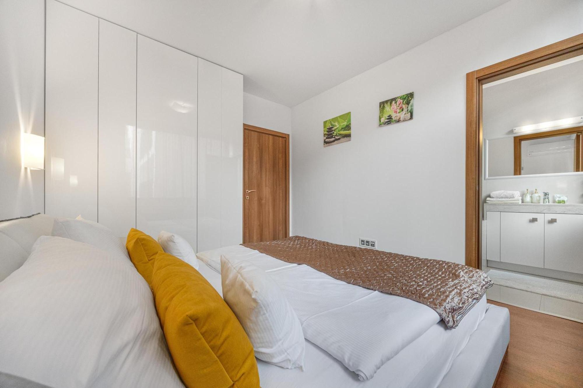Revon Business Apartment 50 Dunajska Bratislava Exteriér fotografie