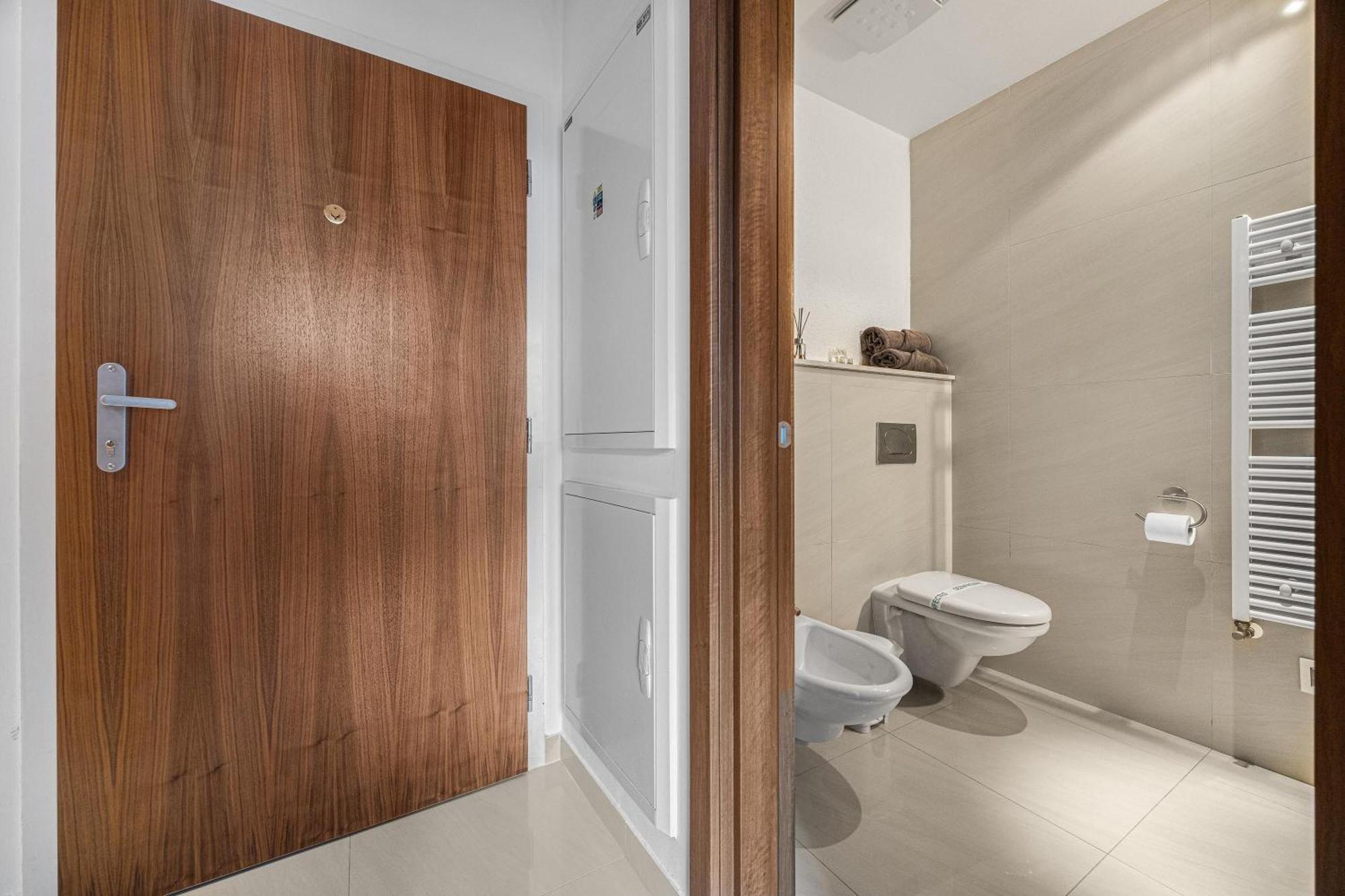 Revon Business Apartment 50 Dunajska Bratislava Exteriér fotografie